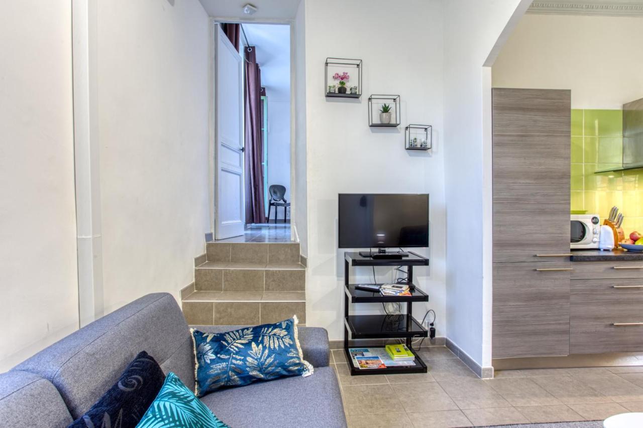 Appartement Le Jean Jaures - Refait A Neuf, Lumineux, Long Balcon, Jolie Vue, Wifi, Cœur Vieux-nice *